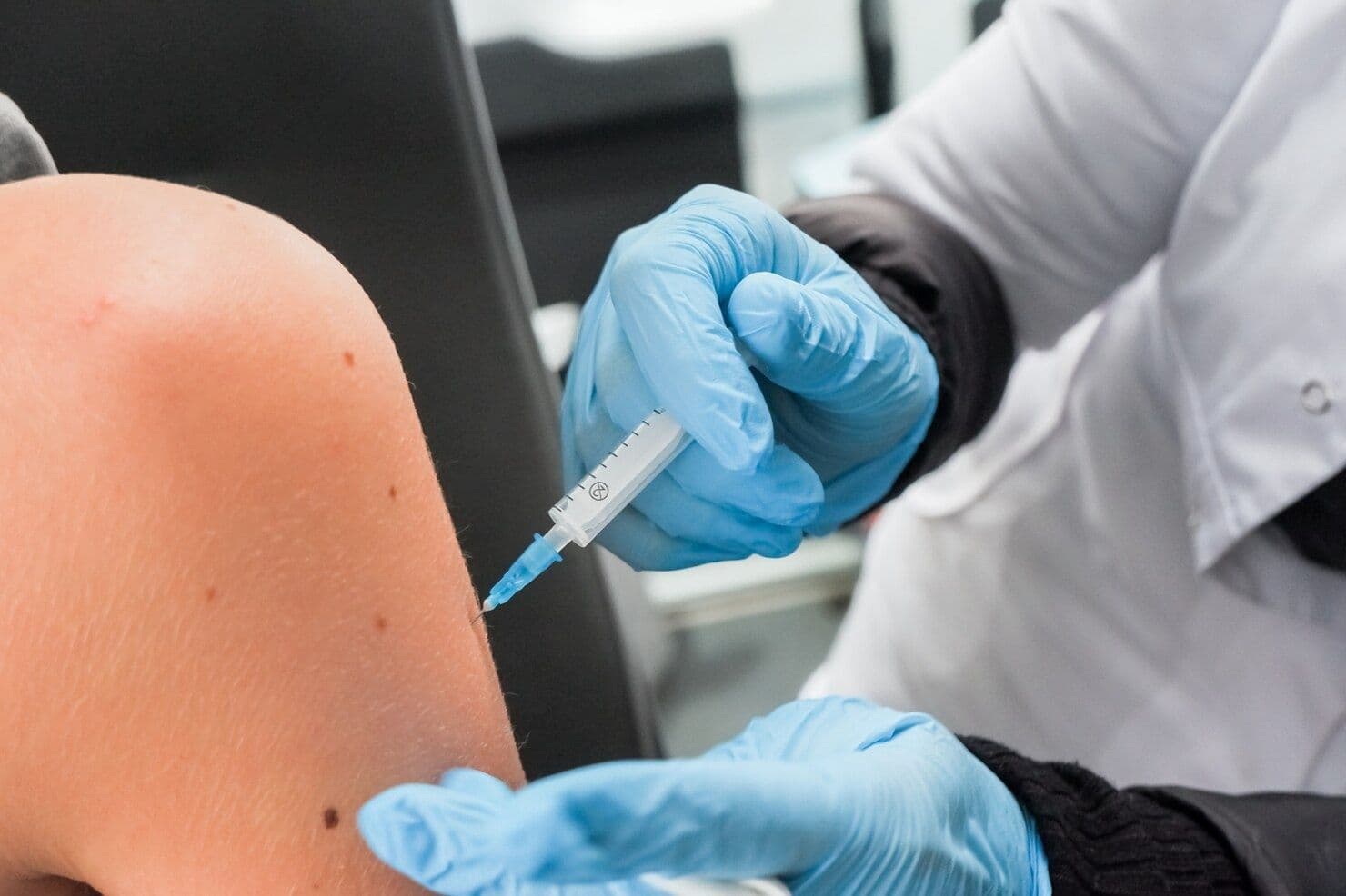 Intra-articular Steroid Injection treatment