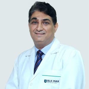 Dr. Dr. Puneet Girdhar