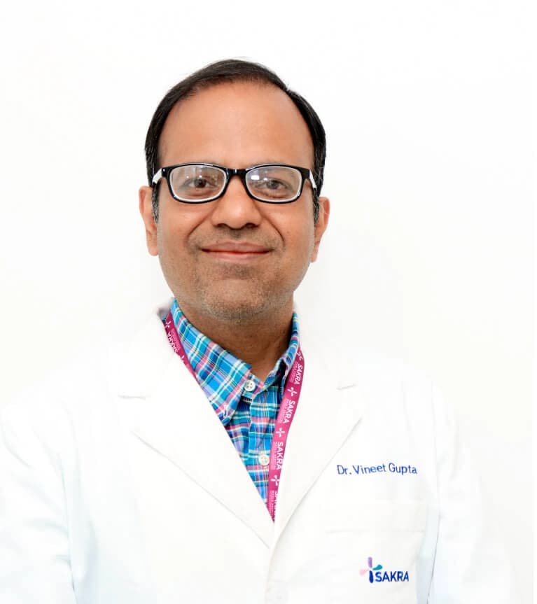 Dr. Dr. Vineet Gupta