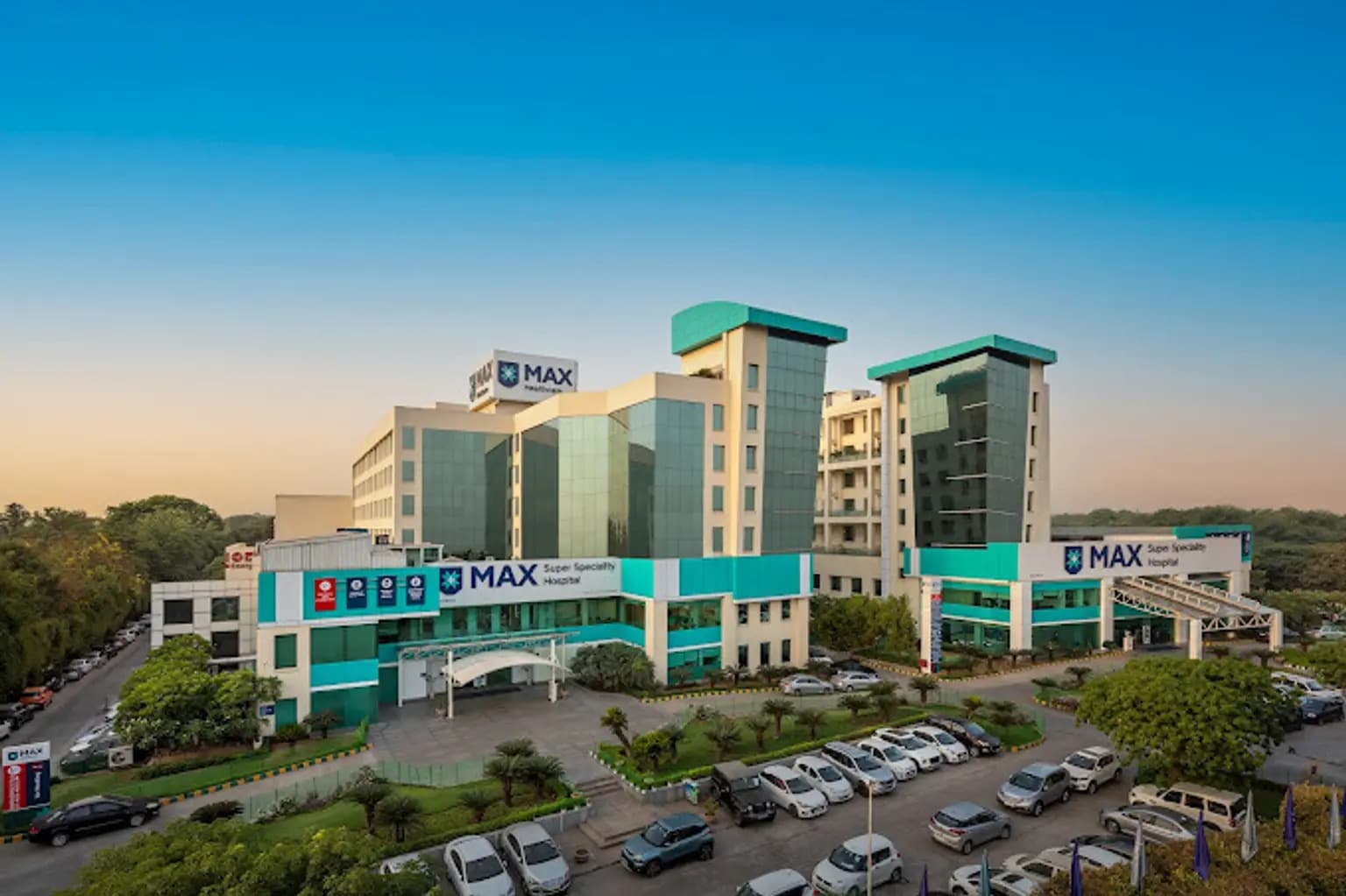 Max Super Specialty Hospital, Saket 