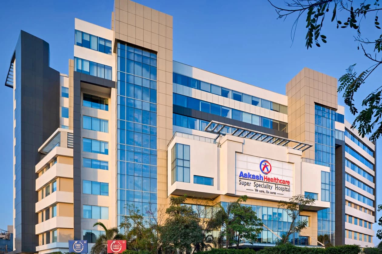Aakash Healthcare Super Specialty Hospital treatment