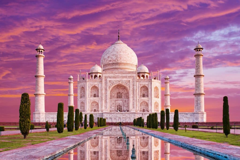 Medivisor India Treatment Offers Complimentary Taj Mahal Trips to Overseas Patients
