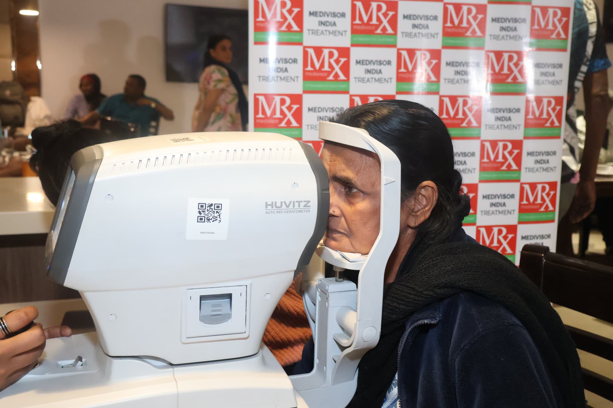 Medivisor Conducts Free Eye Check-up for Pacific Islanders at Hotel Bluestone