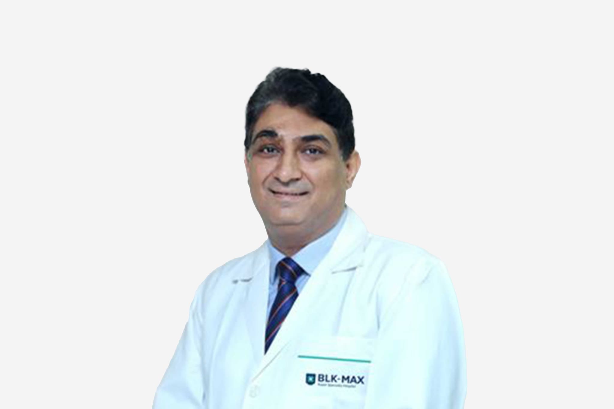 Dr Puneet Girdhar