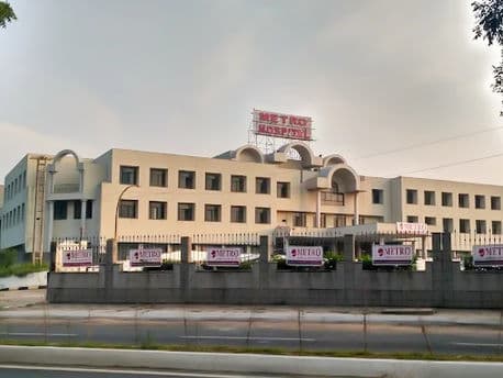 Metro Hospital and Research Institute, Vadodara, Gujarat hospital