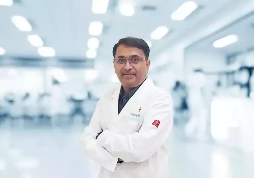 Dr. Dr. Raghavendra Chikatoor