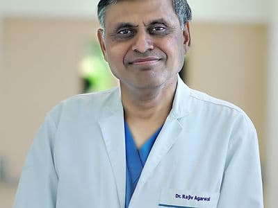Dr Rajiv Agarwal