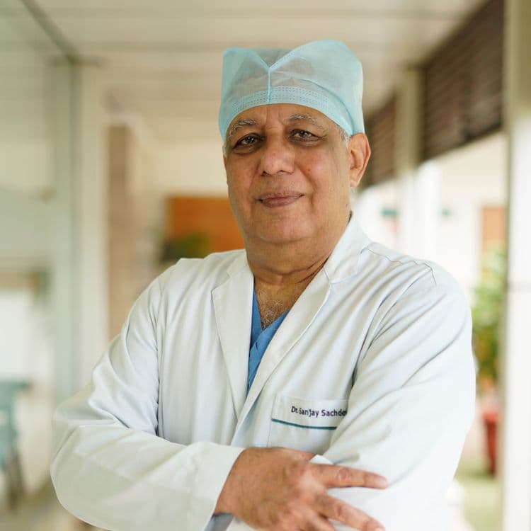 Dr. Dr. Sanjay Sachdeva