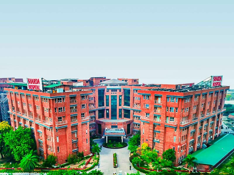 Sharda Hospital, Greater Noida hospital