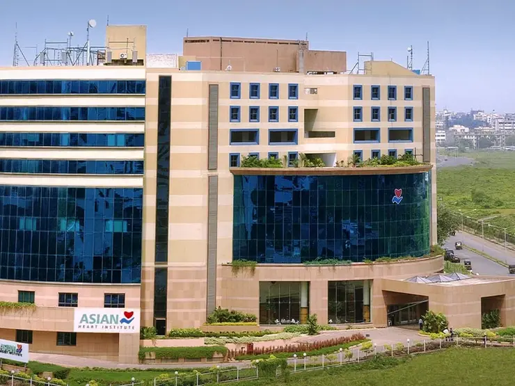Asian Heart Institute, Mumbai