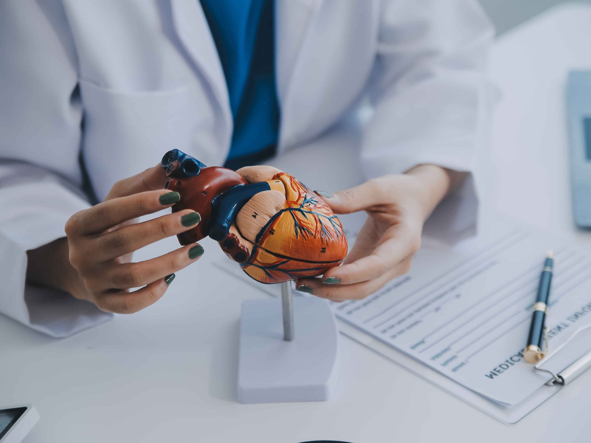 Pericardiocentesis treatment